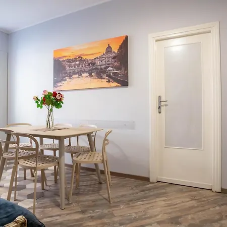 Domus Petri- Casa A S. Pietro * Řím